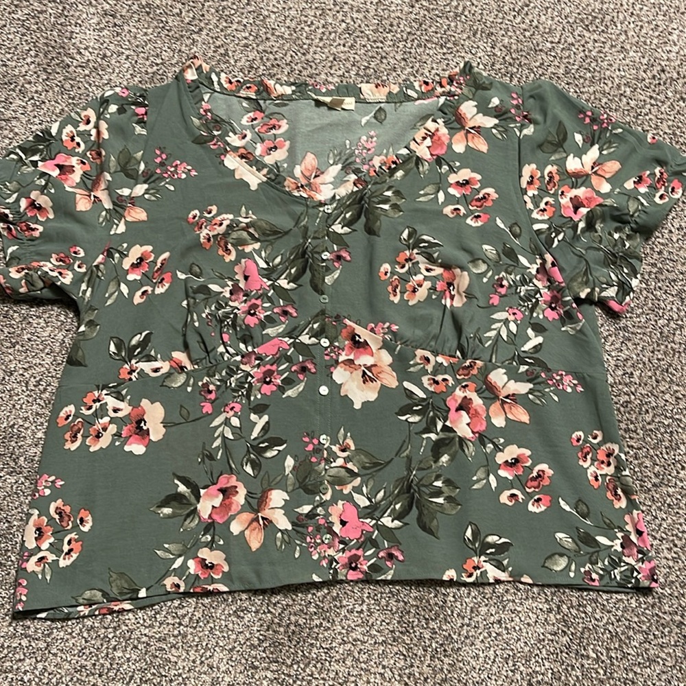 The General Good Floral Top 2XL